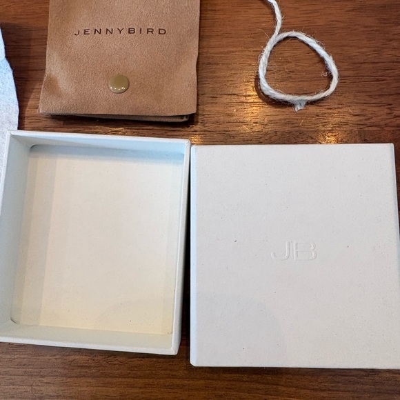 Jenny Bird Tome Hoops Medium Silver NWT - Picture 7 of 8